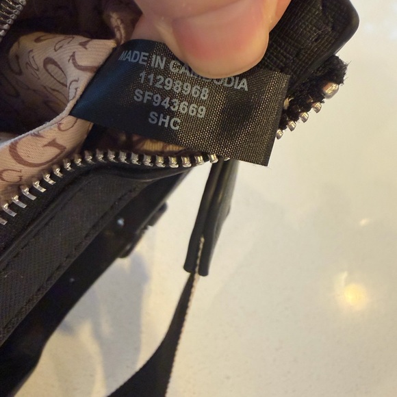 Guess Black crossbody Bag with Logo Strap - Picture 8 of 15